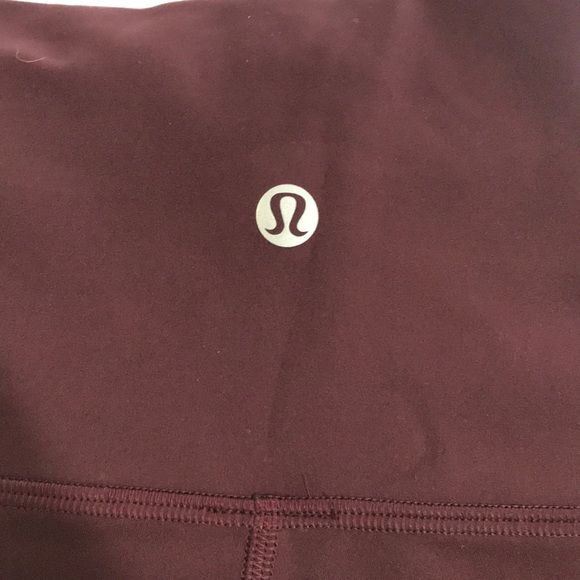 Lululemon Wunder Train HR Shorts 8” - Picture 6 of 10